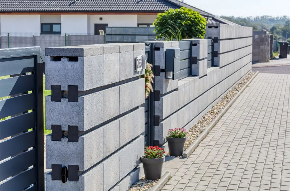 BEST-ROKA II, spojovací trámek k plotu ROKA I, 1000x120x80mm, antracitová