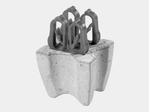 DP distanční podložka betonová BFX20 - dvojitá svorka 480ks/bal - motýl