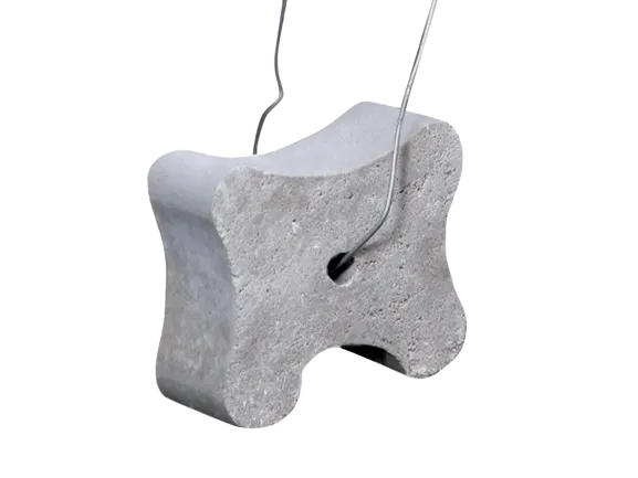 DP distanční podložka betonová BUR V s dírou s drátem